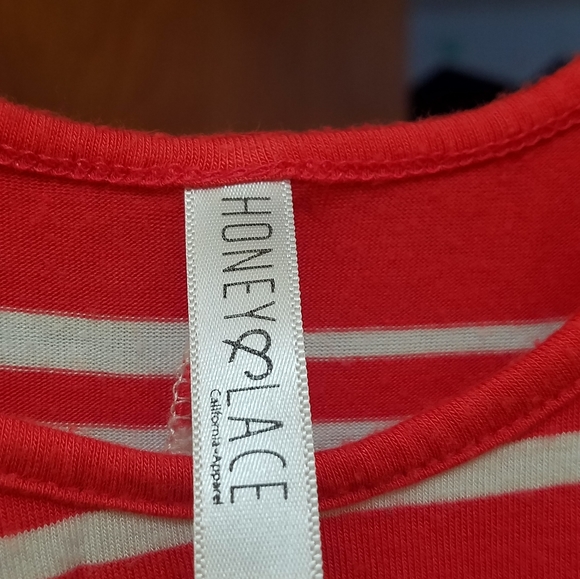 Matching dresses - Picture 6 of 7